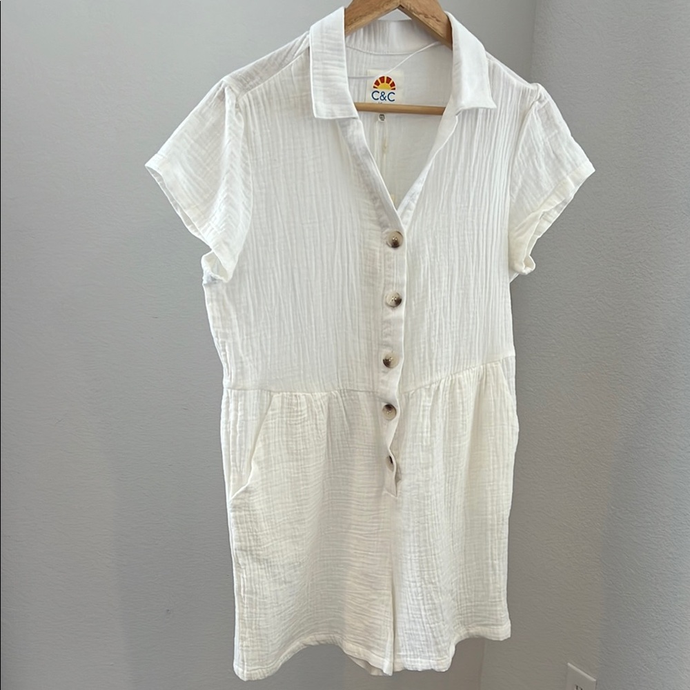 C.C White Short-Sleeve Jumpsuit with Collared Neckline